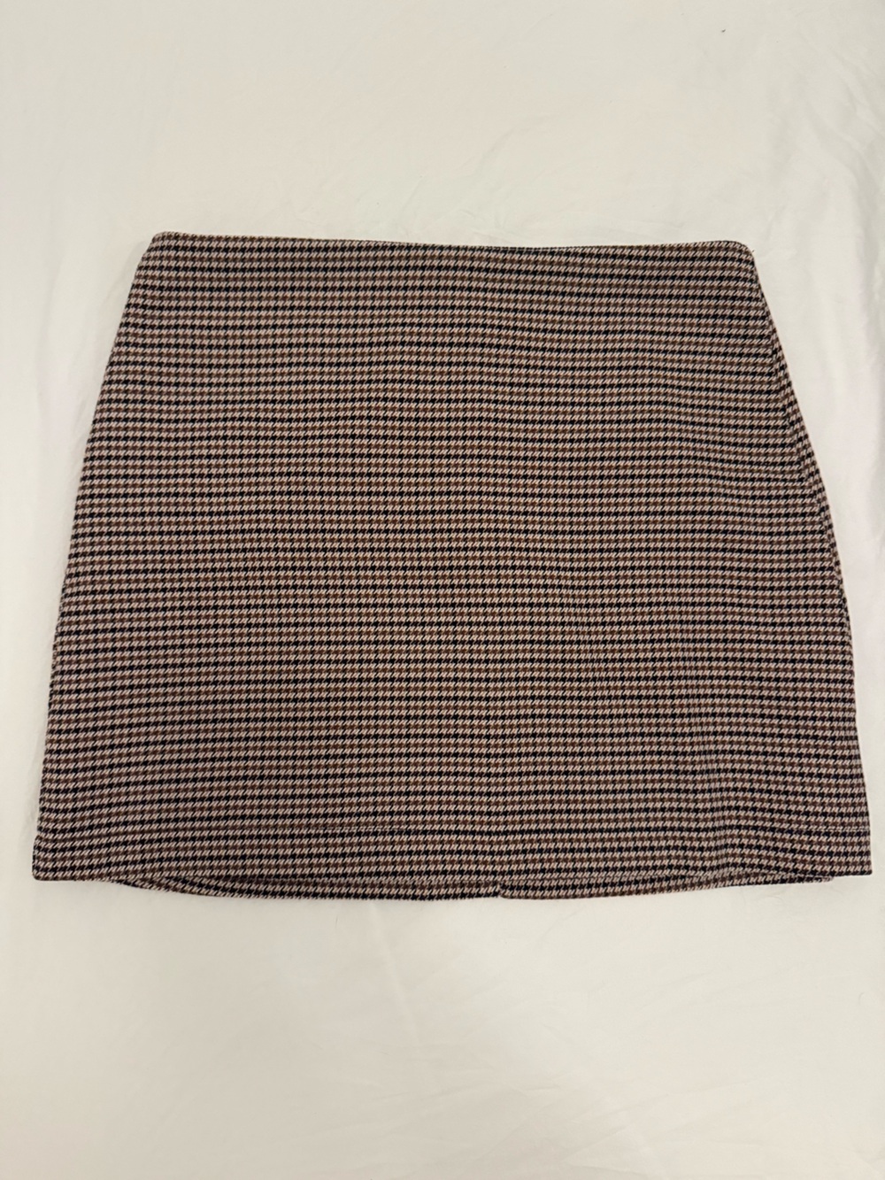 Copper Key Classic Houndstooth Mini Skirt in Brown and Black XS